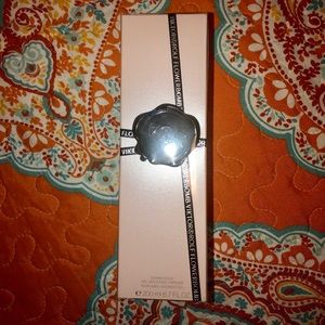 Flowerbomb shower gel